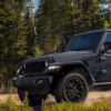 Jeep 利用日食推出全黑 2024 Jeep Gladiator